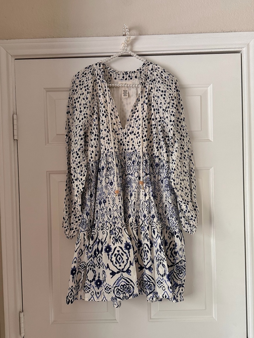 Jessica Simpson Blue & White Floral Peasant Dress